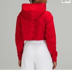 NWT Lululemon Athletica Bold Red Cropped Hoodie SZ 10 SOLD OUT
